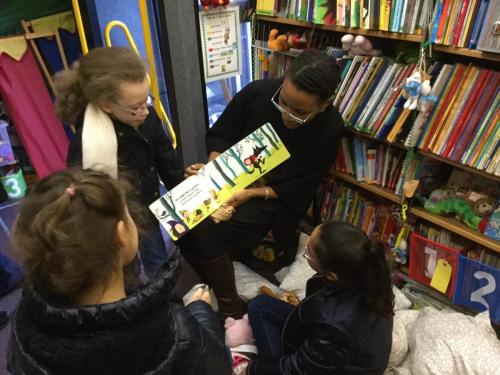 Les cours de français et le BiblioBook